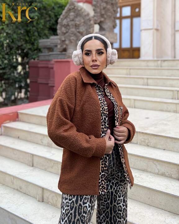 WhatsApp Image 2025-11-18 at 4.27.07 PM (2) Tiger fur jacketer - Image 1