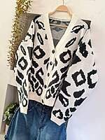 Leopard Knit Sweater - Image 11