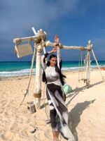 Black & White Burkini - Image 7
