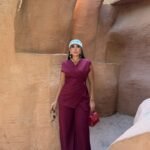 Sleeveless Linen suit with Tie Waist